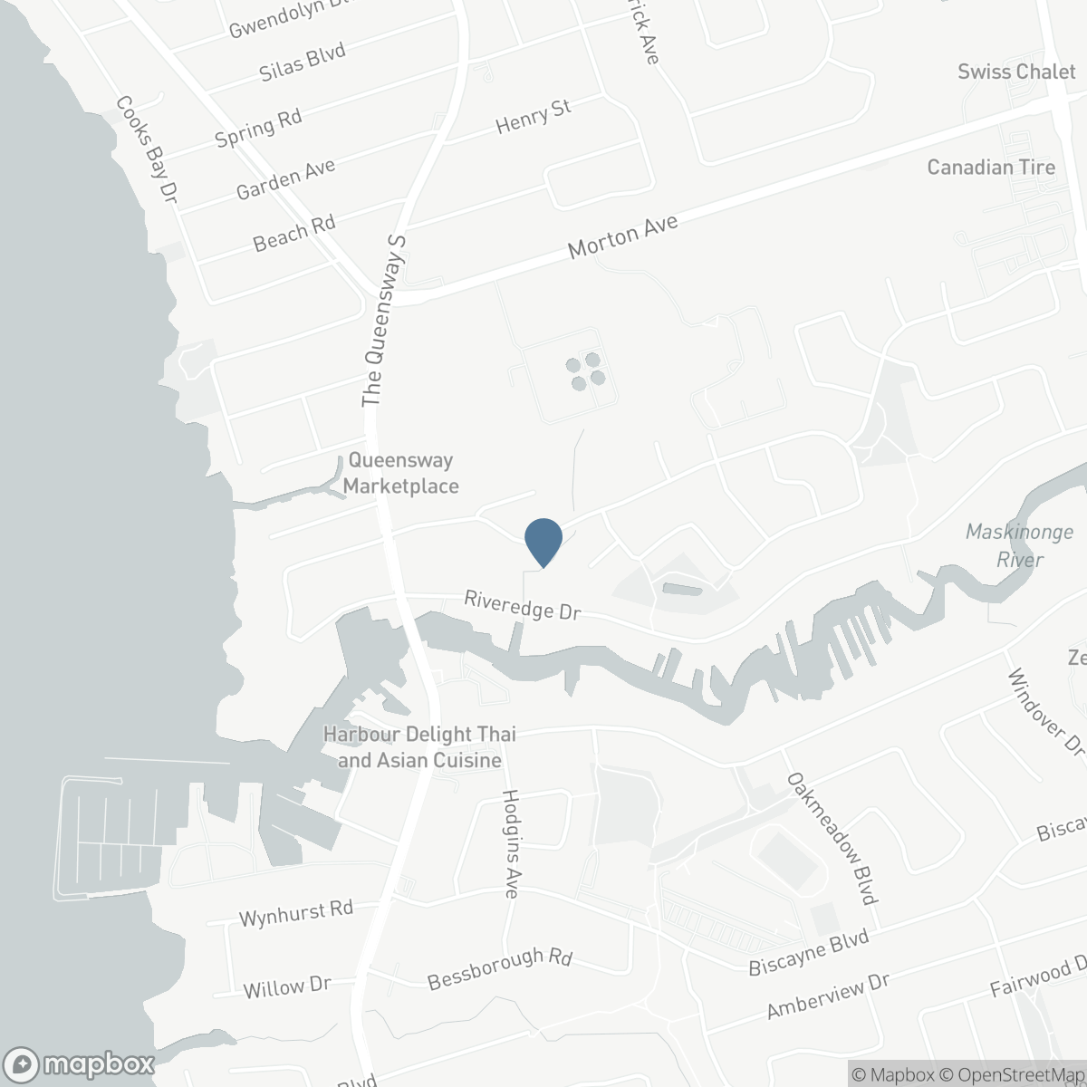 28 RICHMOND PARK DRIVE, Georgina, Ontario L4P 0H2